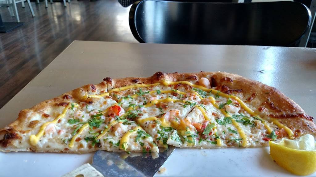 MōMō Pizzeria & Ristorante | restaurant | 7701 Pioneers Blvd, Lincoln, NE 68506, USA | 4022615966 OR +1 402-261-5966
