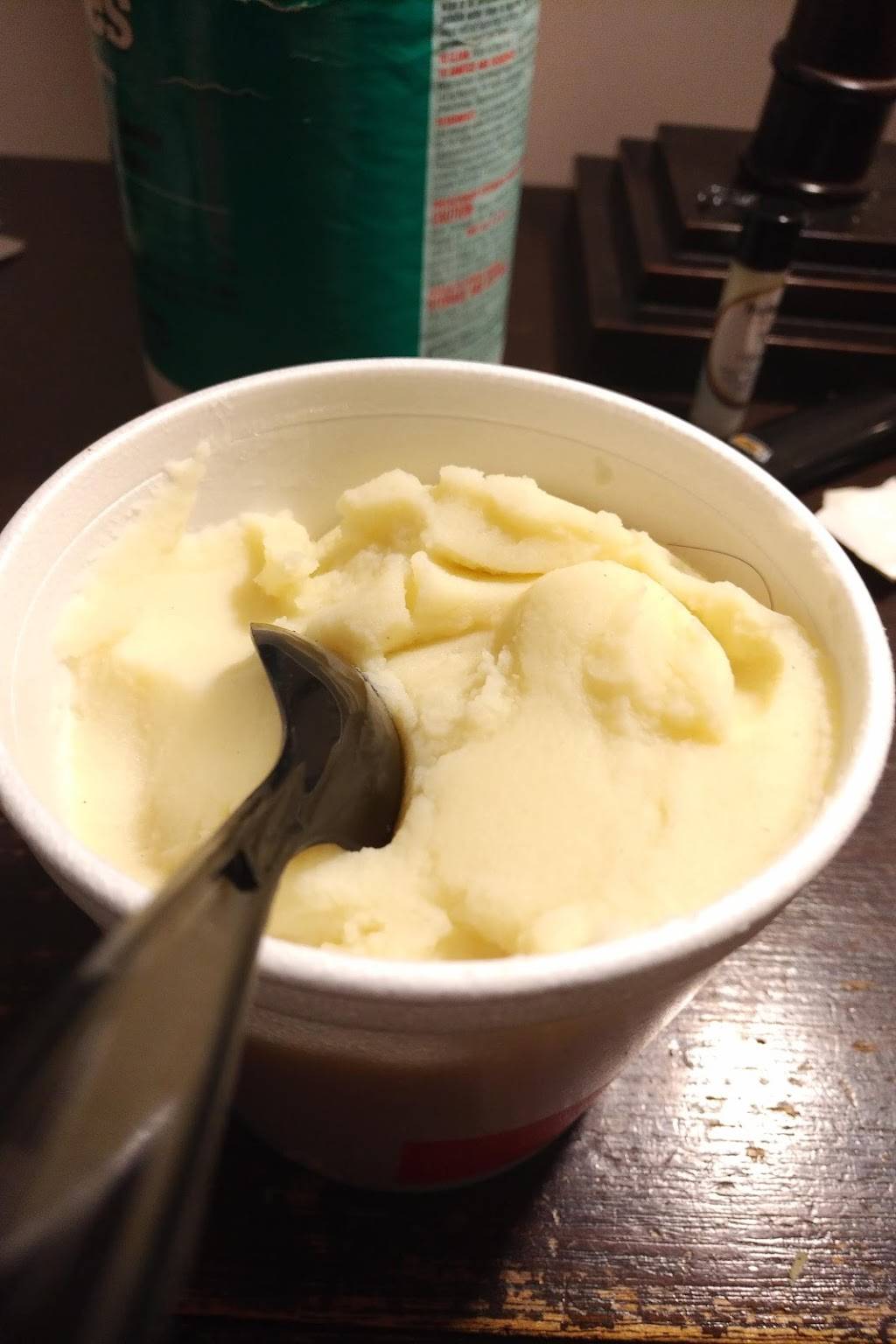 KFC | restaurant | 1000 Blue Hills Ave, Bloomfield, CT 06002, USA | 8602428445 OR +1 860-242-8445