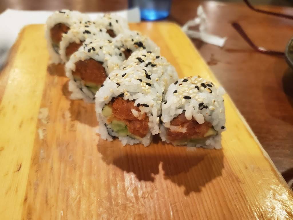 J&C House | restaurant | 12564 S Rhetski Ln, Riverton, UT 84065, USA | 8014463091 OR +1 801-446-3091