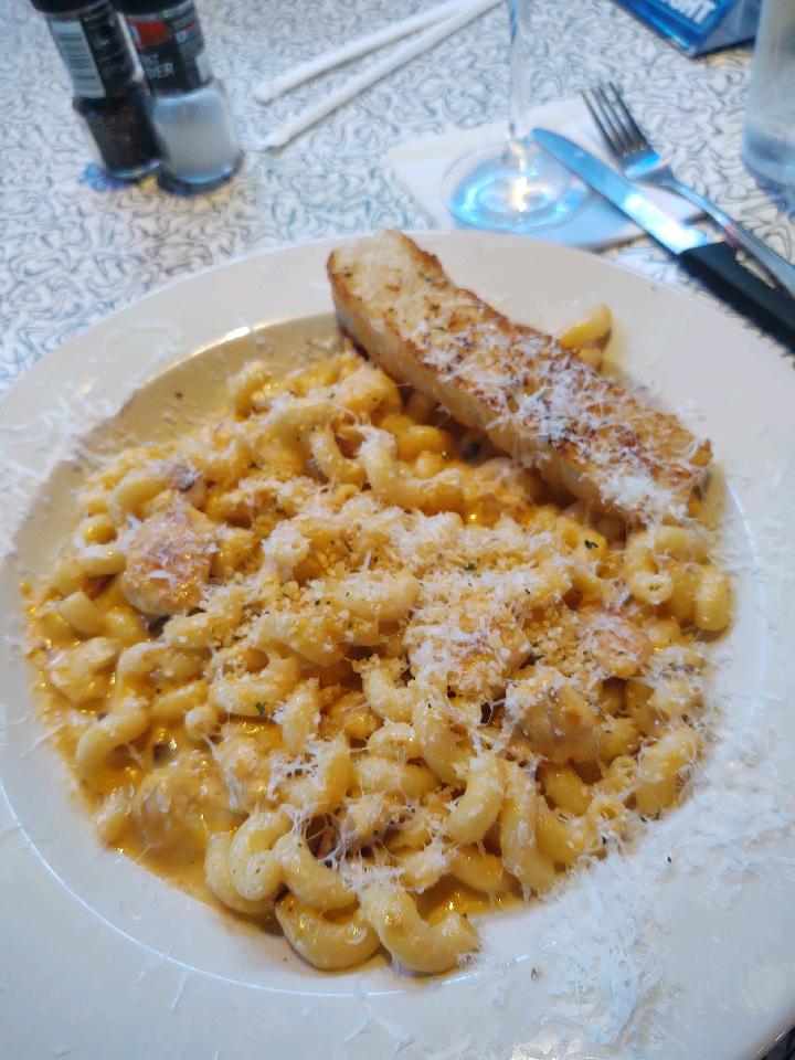 Bubbas 33 | restaurant | 510 S Telshor Blvd, Las Cruces, NM 88011, USA | 5752221280 OR +1 575-222-1280