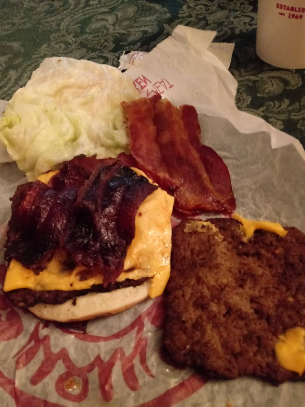 Wendys | restaurant | 2519 Randleman Rd, Greensboro, NC 27406, USA | 3363798079 OR +1 336-379-8079