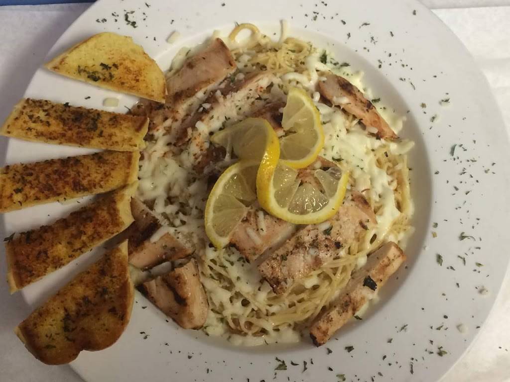 Five Brothers Cafe | cafe | 110 Market Ave, Fairfield, IL 62837, USA | 6188423366 OR +1 618-842-3366