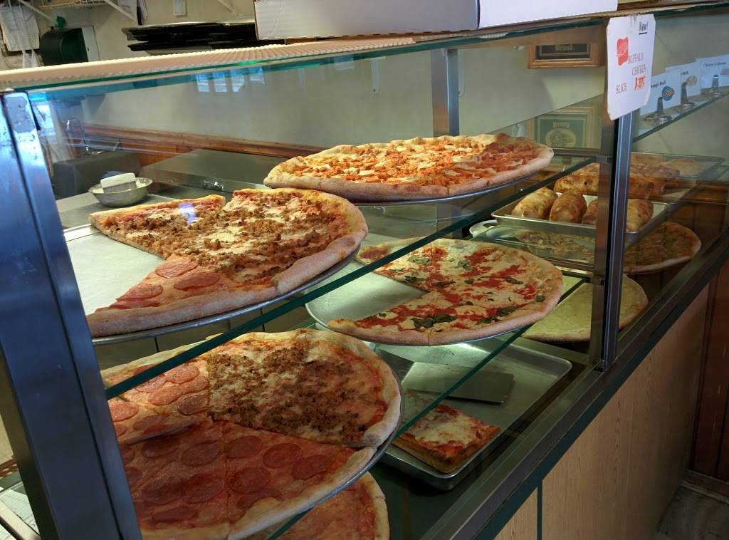 Cranbury Pizza | restaurant | 63 N Main St, Cranbury, NJ 08512, USA | 6094099930 OR +1 609-409-9930