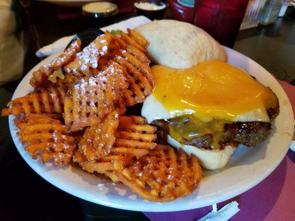 Kodiak Jacks | restaurant | 3481 Two Rod Rd, East Aurora, NY 14052, USA | 7166556310 OR +1 716-655-6310