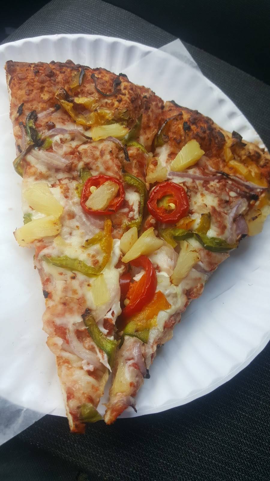 Pizza Hub | restaurant | 2965 Islington Ave #1, North York, ON M9L 2K8, Canada | 4167411991 OR +1 416-741-1991