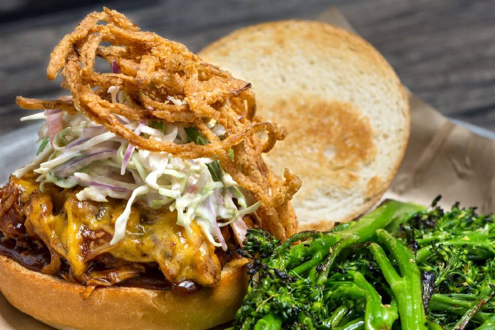 Dierks Bentleys Whiskey Row | night club | 4420 N Saddlebag Trail, Scottsdale, AZ 85251, USA | 4809454200 OR +1 480-945-4200