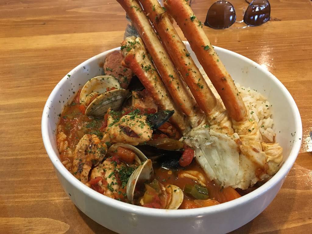 Blue Crab Grill | restaurant | 322 Suburban Dr, Newark, DE 19711, USA | 3027371100 OR +1 302-737-1100