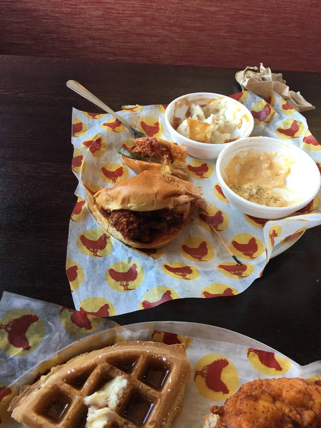 Joellas Hot Chicken | restaurant | 840 Ernest W Barrett Pkwy NW, Kennesaw, GA 30144, USA | 7704268144 OR +1 770-426-8144