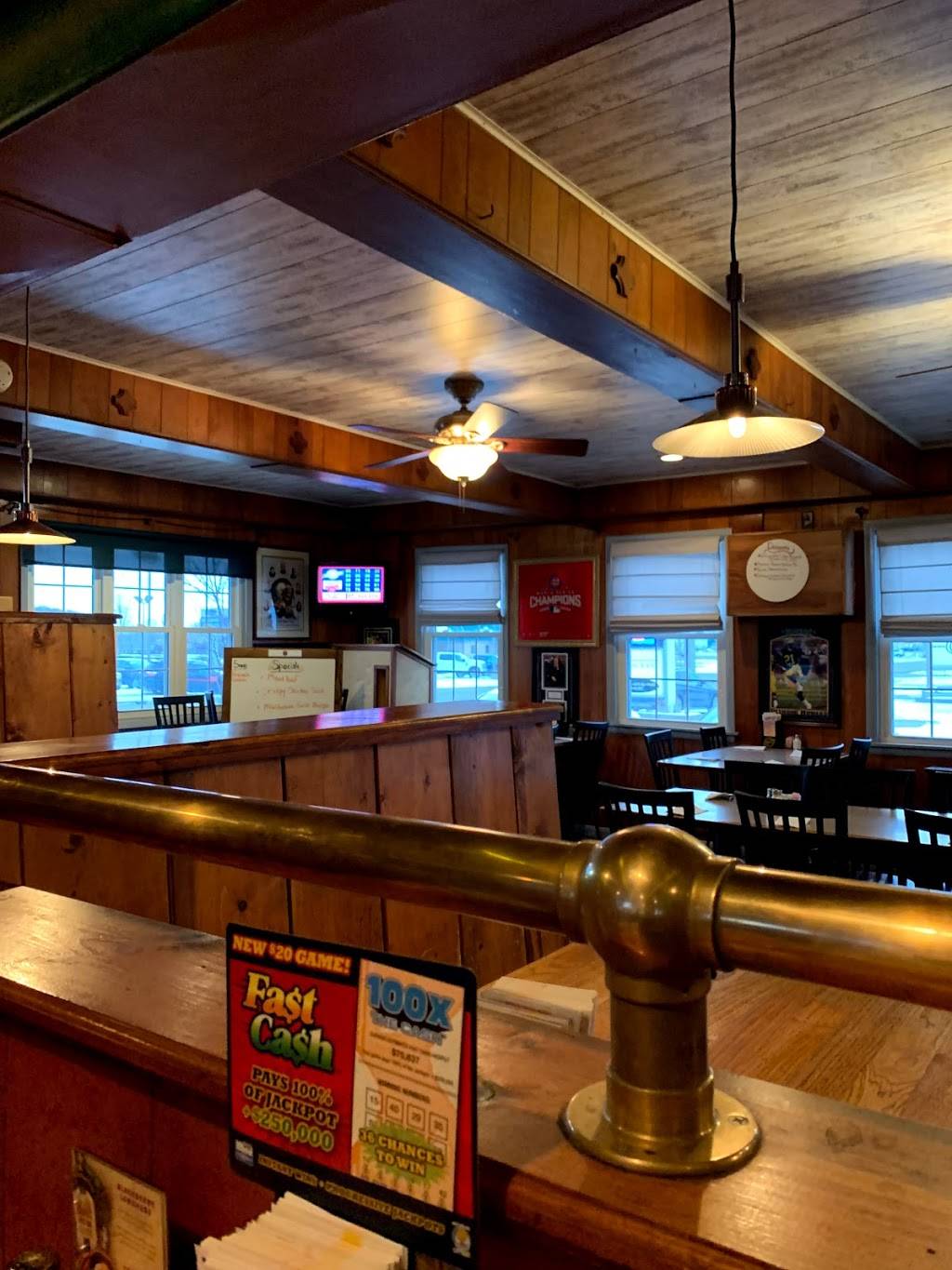 Featherbone Restaurant & Lounge | night club | 6741 W. US12, Three Oaks, MI 49128, USA | 2697566821 OR +1 269-756-6821