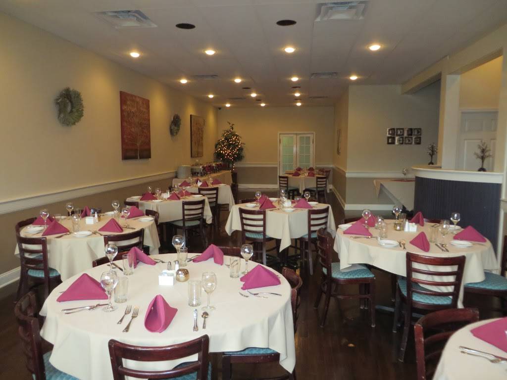 Table 42 | restaurant | 42 N Sussex St, Dover, NJ 07801, USA | 9733612300 OR +1 973-361-2300