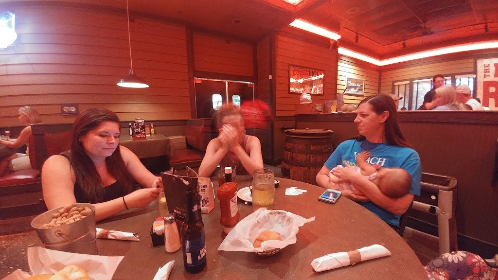 Logans Roadhouse | restaurant | 2820 N MacArthur Dr, Alexandria, LA 71301, USA | 3184433550 OR +1 318-443-3550