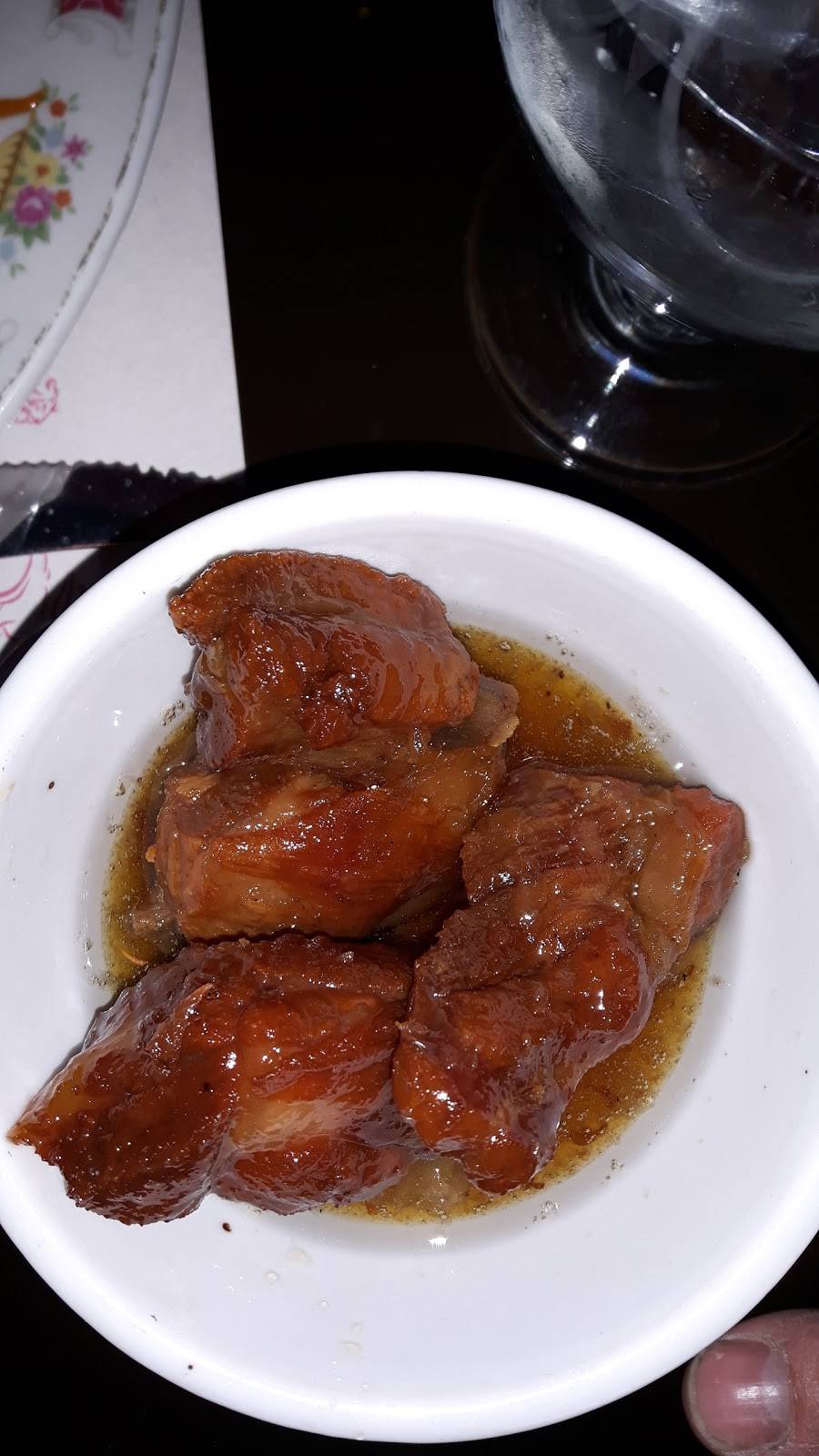 La Maison Pékin | restaurant | 2850 Boulevard de la Concorde E, Laval, QC H7E 2B4, Canada | 4506675750 OR +1 450-667-5750