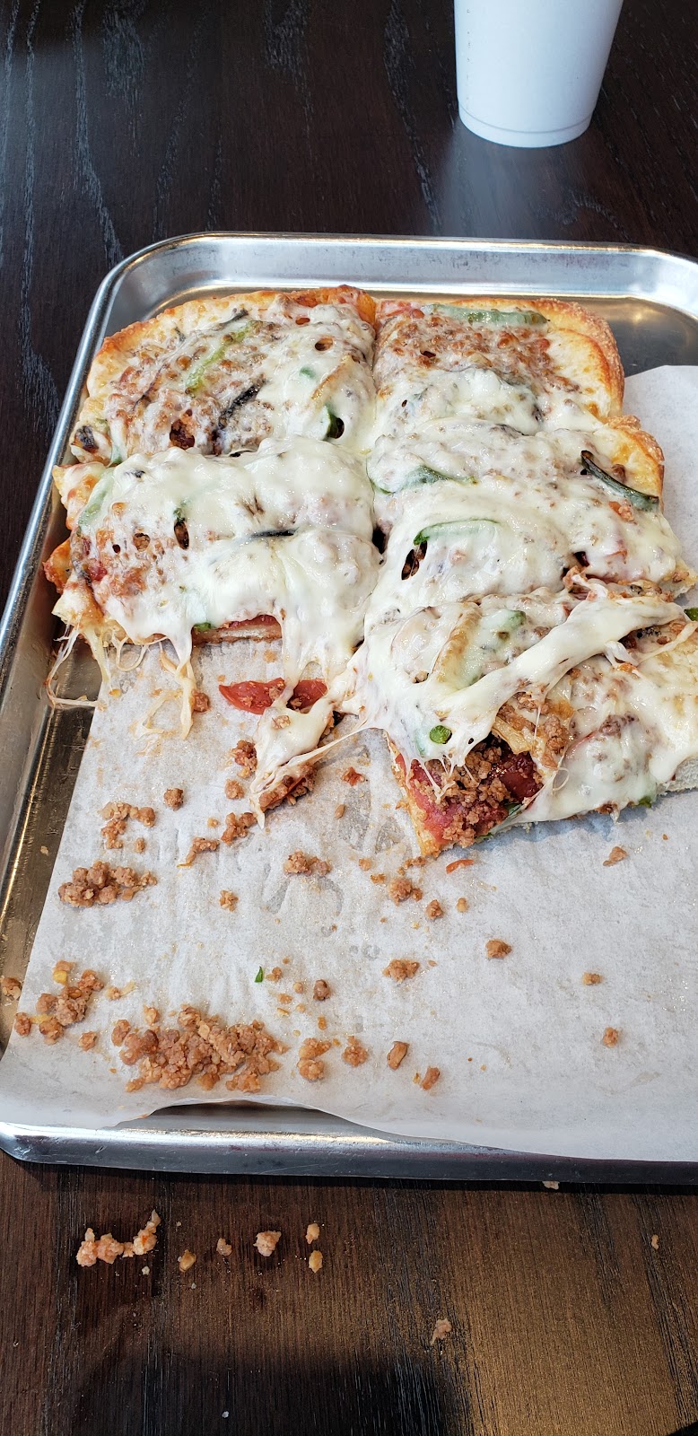 Pizza Oven | restaurant | 2101 Hall Of Fame Wy NW, Canton, OH 44708, USA | 2349993330 OR +1 234-999-3330