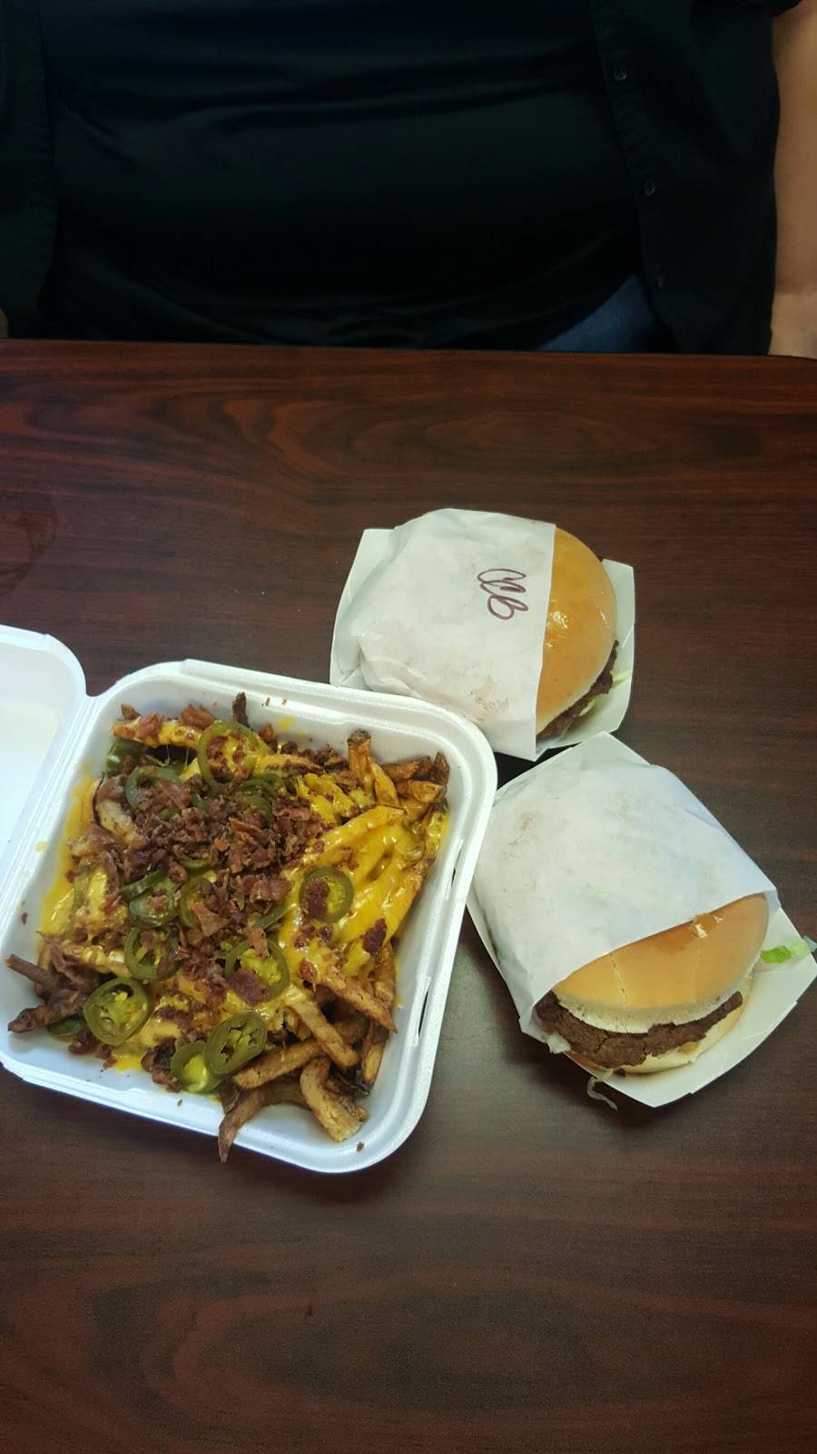 Burgers & Fries | restaurant | 208 College St, Sulphur Springs, TX 75482, USA | 9038859496 OR +1 903-885-9496