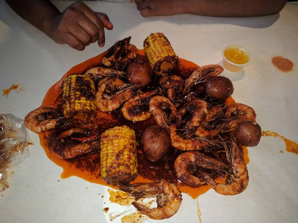 LA Fisherman | restaurant | 8300 W Sam Houston Pkwy S Suite 268, Houston, TX 77072, USA | 2819884750 OR +1 281-988-4750