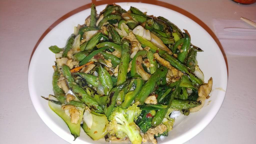 Lan Zhou Noodles | restaurant | 10 E 12th Ave, Columbus, OH 43201, USA | 6148171360 OR +1 614-817-1360