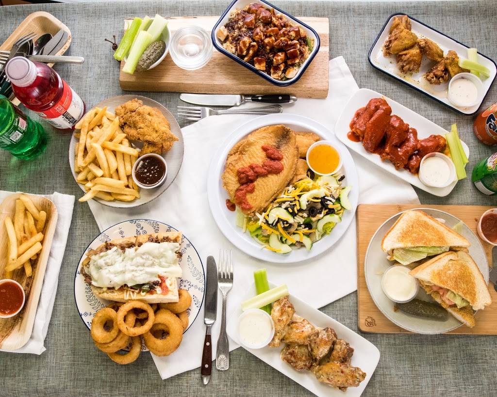 Wing spot | restaurant | 5675 N Front St #101, Philadelphia, PA 19120, USA | 2152242440 OR +1 215-224-2440