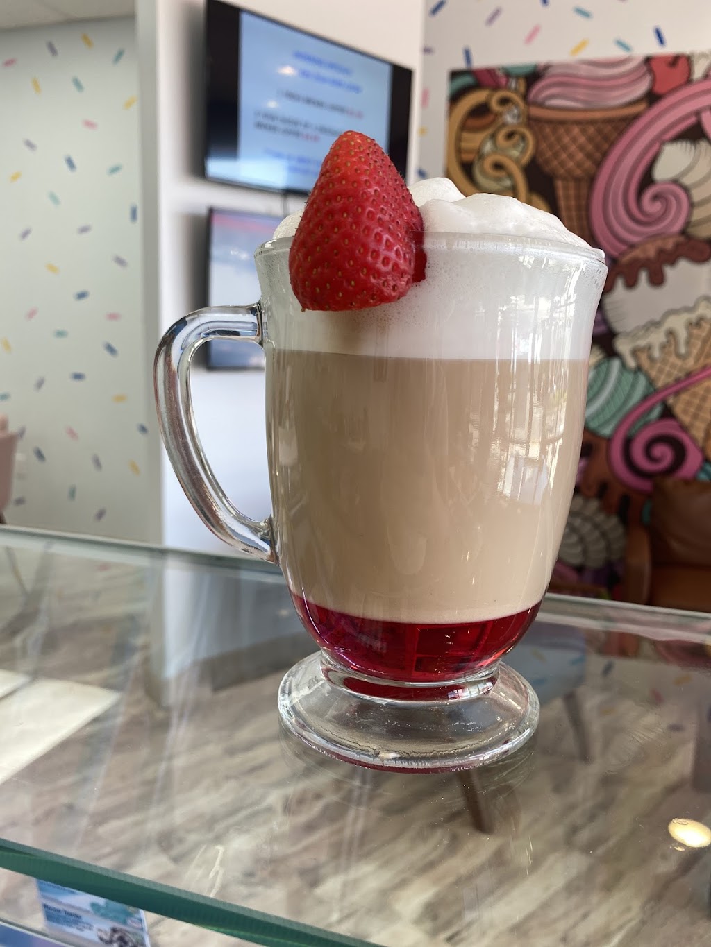 Lucys Place | bakery | 2902 Alt, US-19, Palm Harbor, FL 34683, USA | 7272359536 OR +1 727-235-9536