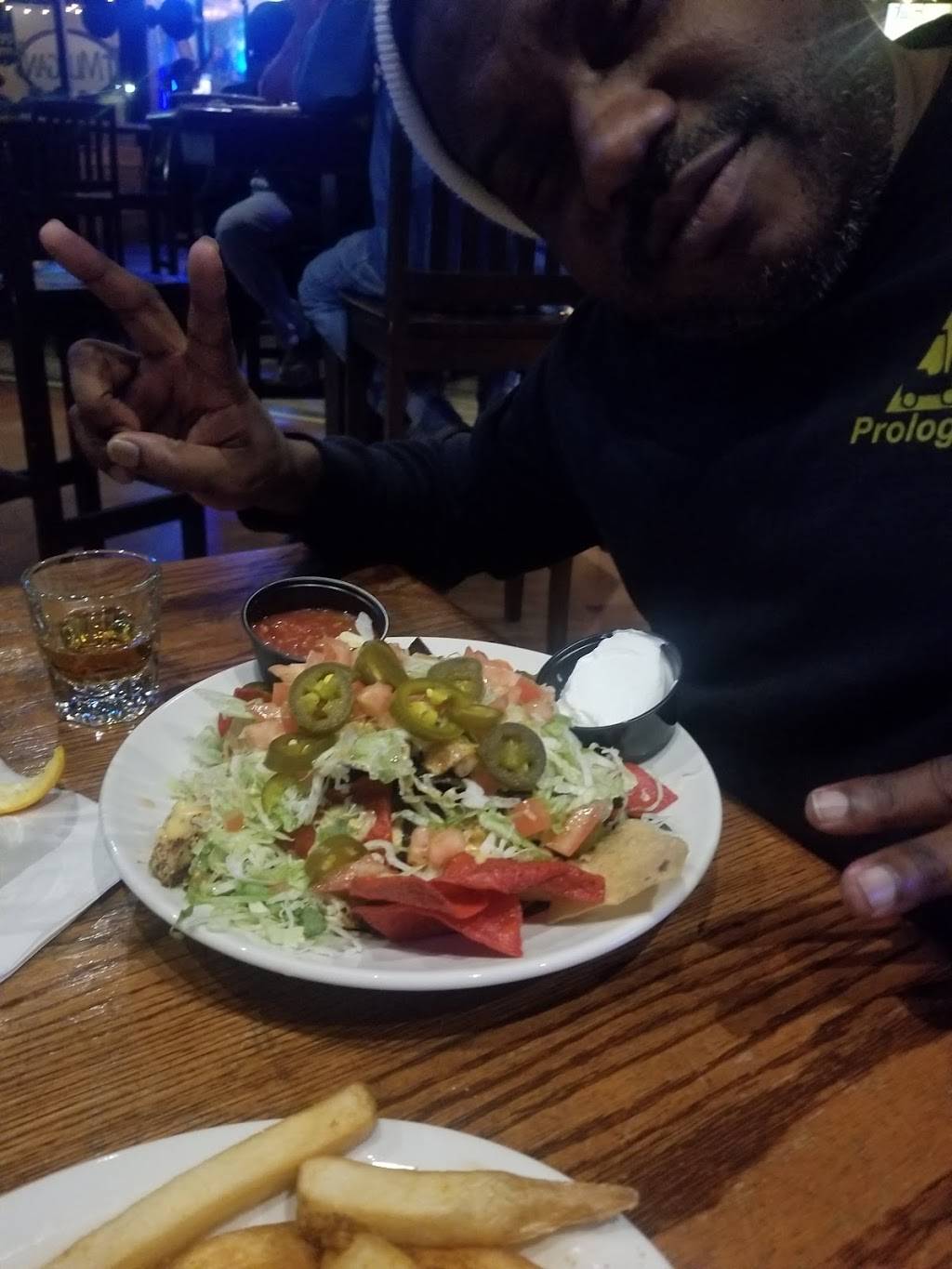 T J Mulligans | restaurant | 8071 Trinity Rd, Cordova, TN 38018, USA | 9017564480 OR +1 901-756-4480