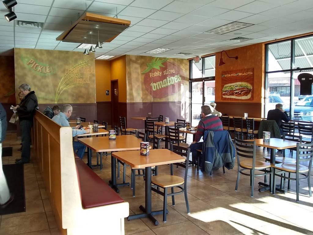 Milios Sandwiches | restaurant | 6698 Odana Rd #108, Madison, WI 53719, USA | 6088276750 OR +1 608-827-6750