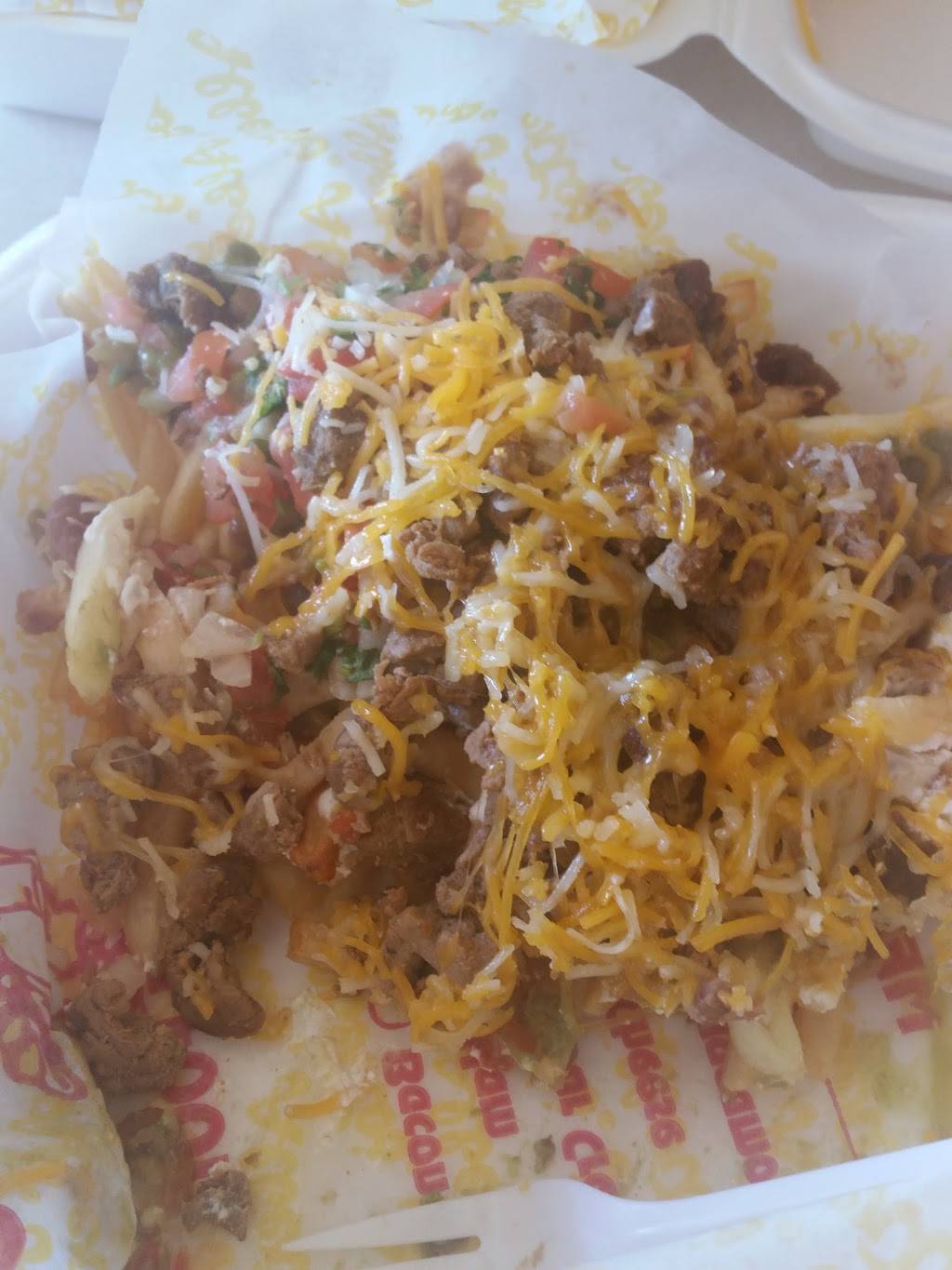 Albertos Mexican Food | restaurant | 27355 E 5th St, Highland, CA 92346, USA | 9099075538 OR +1 909-907-5538