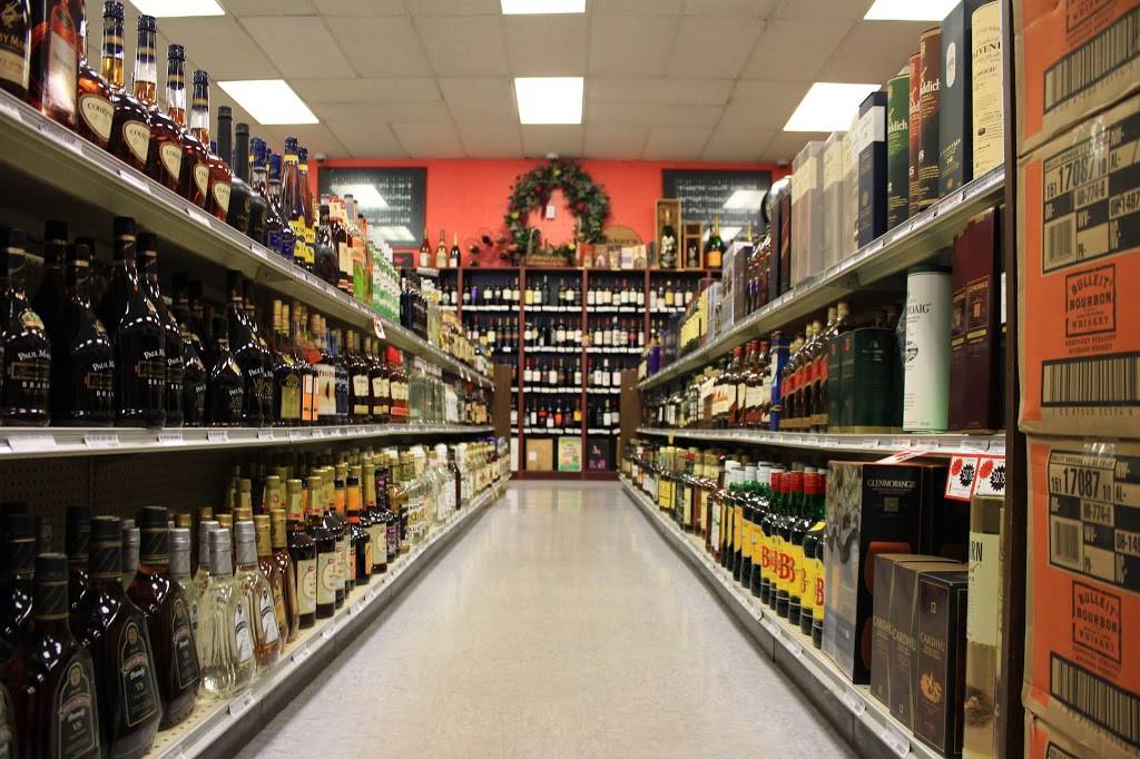 Middletown Fine Wine & Spirits | restaurant | 721 S Breiel Blvd, Middletown, OH 45044, USA | 5134233631 OR +1 513-423-3631