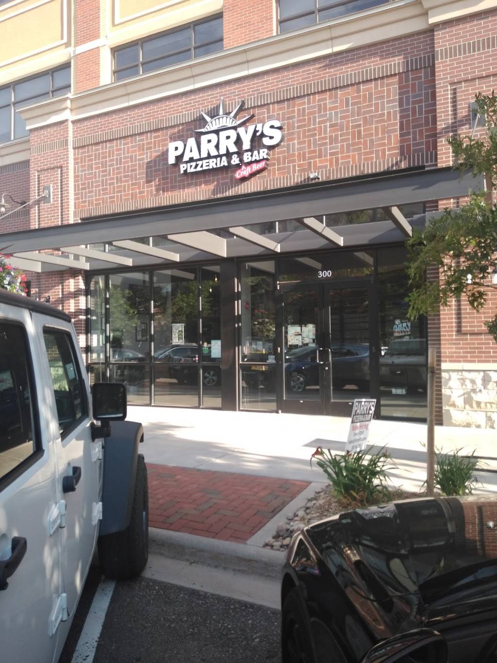 Parrys Pizzeria & Bar | restaurant | 2154 E Commons Ave Suite #300, Centennial, CO 80122, USA | 3037412550 OR +1 303-741-2550