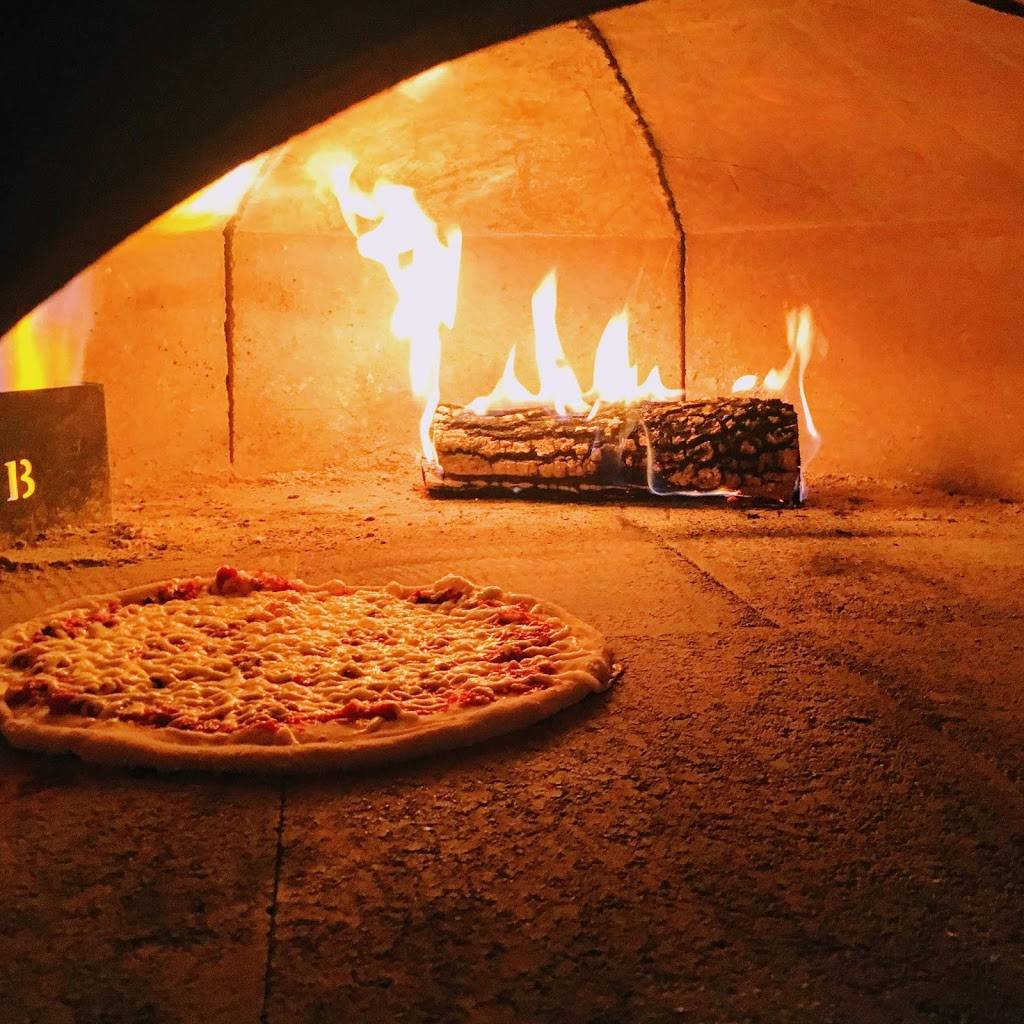 Tambolis Pasta & Pizza | restaurant | 1761 Madison Ave, Memphis, TN 38104, USA | 9014108866 OR +1 901-410-8866