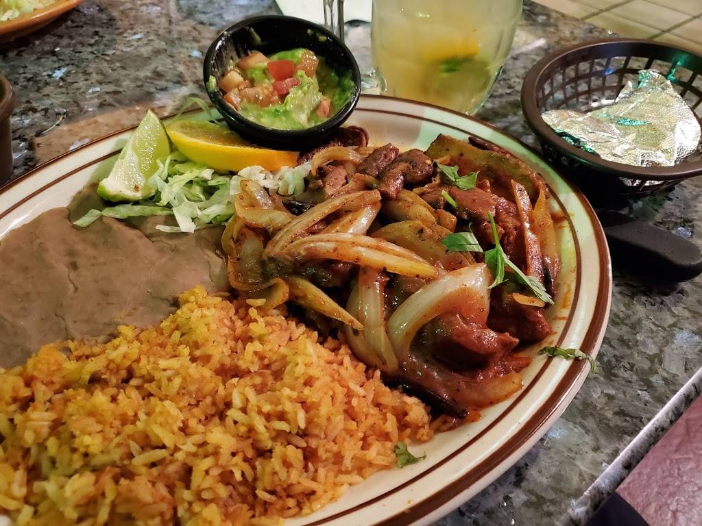 El Adobe | restaurant | 55 W Arroyo St, Reno, NV 89509, USA | 7753274422 OR +1 775-327-4422