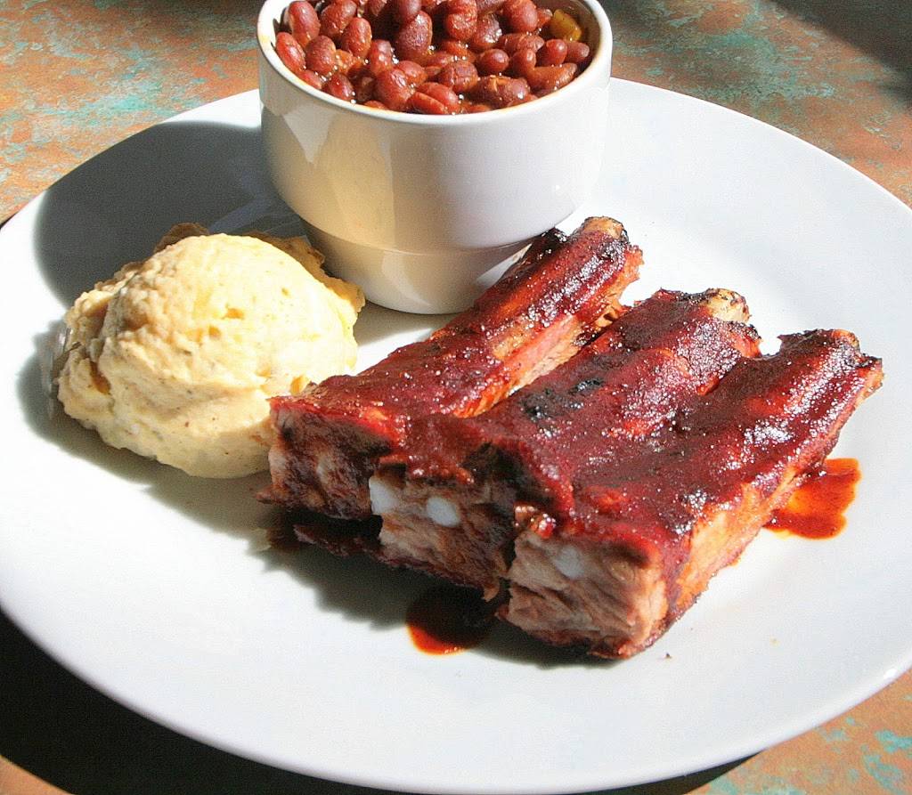 Uncle Willies Original BBQ and Fish | restaurant | 614 14th St, Oakland, CA 94612, USA | 5104659200 OR +1 510-465-9200