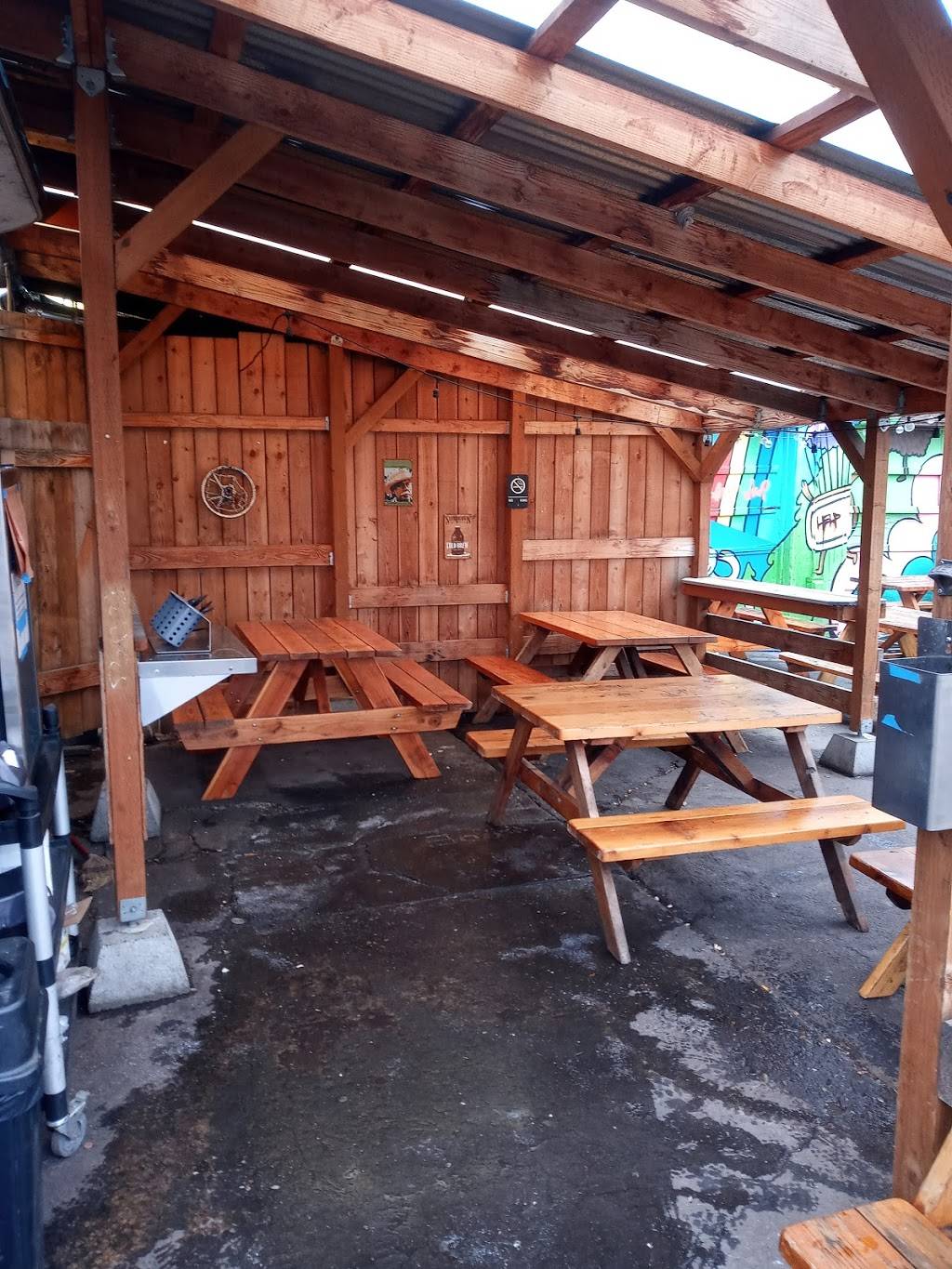 Matts BBQ Tacos | restaurant | 3207 SE Hawthorne Blvd, Portland, OR 97214, USA | 5039567455 OR +1 503-956-7455