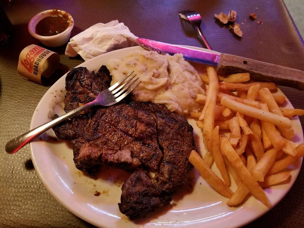 Logans Roadhouse | restaurant | 5925 US-192, Kissimmee, FL 34746, USA | 4073900500 OR +1 407-390-0500