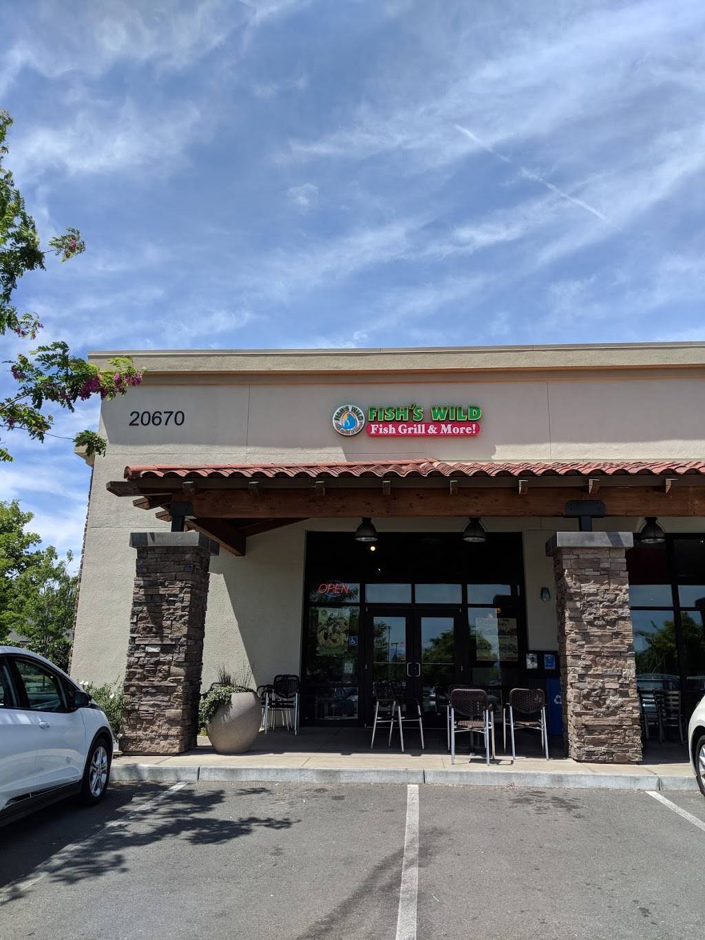 Fishs Wild | restaurant | 20672 Homestead Rd, Cupertino, CA 95014, USA | 4088631288 OR +1 408-863-1288