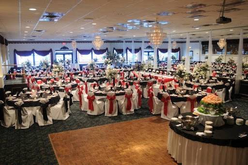 The Mirage Banquet Facility | restaurant | 709 Edgehill Dr, Johnstown, PA 15905, USA | 8142665071 OR +1 814-266-5071
