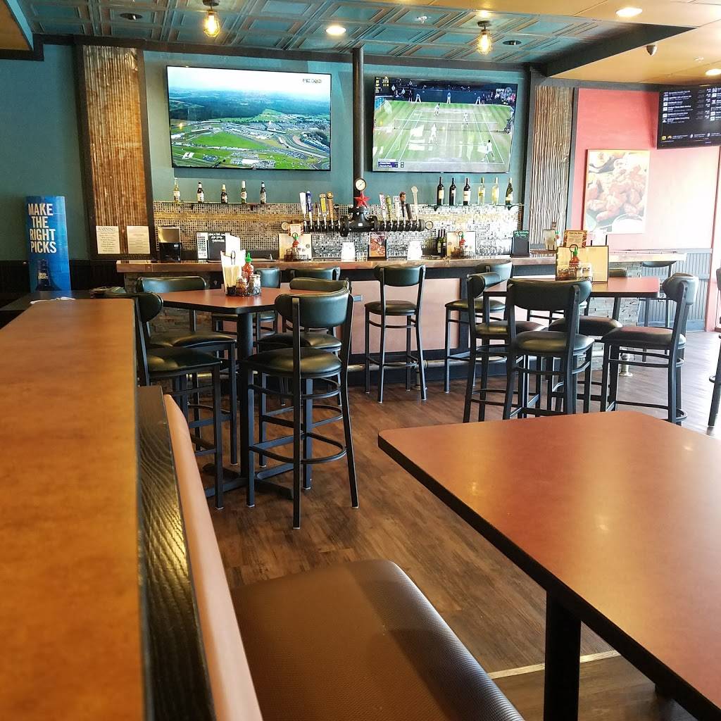 Round Table Pizza | meal delivery | 140 Browns Valley Pkwy, Vacaville, CA 95688, USA | 7074517224 OR +1 707-451-7224