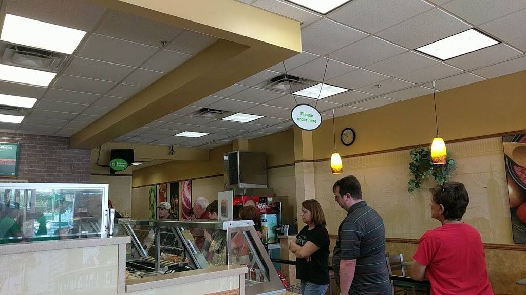 Subway Restaurants | restaurant | 2215 60th Ave E, Ellenton, FL 34222, USA | 9417296447 OR +1 941-729-6447