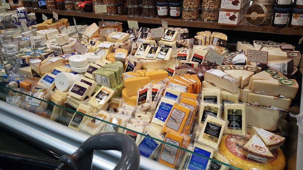 DeCicco & Sons | bakery | 50 Independent Way, Brewster, NY 10509, USA | 8452780836 OR +1 845-278-0836