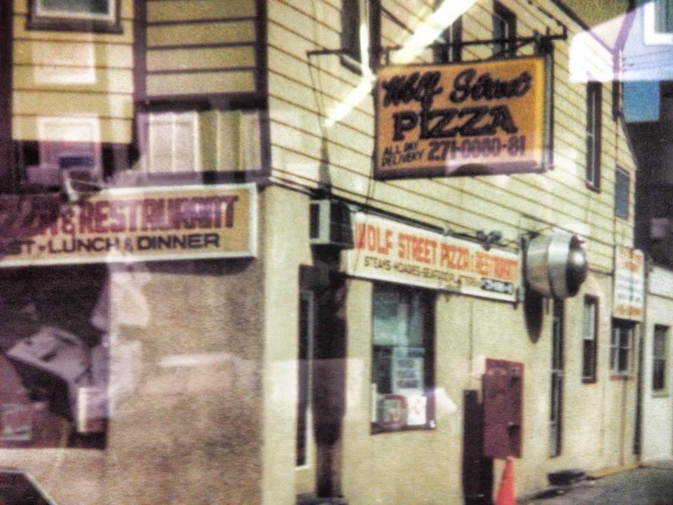 Wolf Street Pizza | meal delivery | 2135 Wolf St, Philadelphia, PA 19145, USA | 2152710080 OR +1 215-271-0080