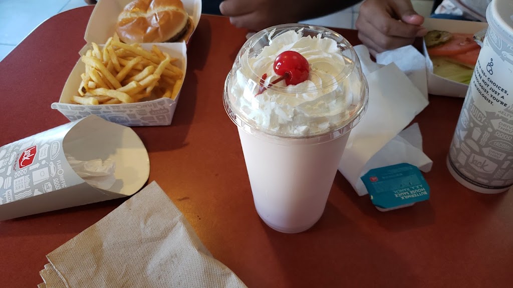 Jack in the Box | restaurant | 699 E Danenberg Dr, El Centro, CA 92243, USA | 7603709486 OR +1 760-370-9486