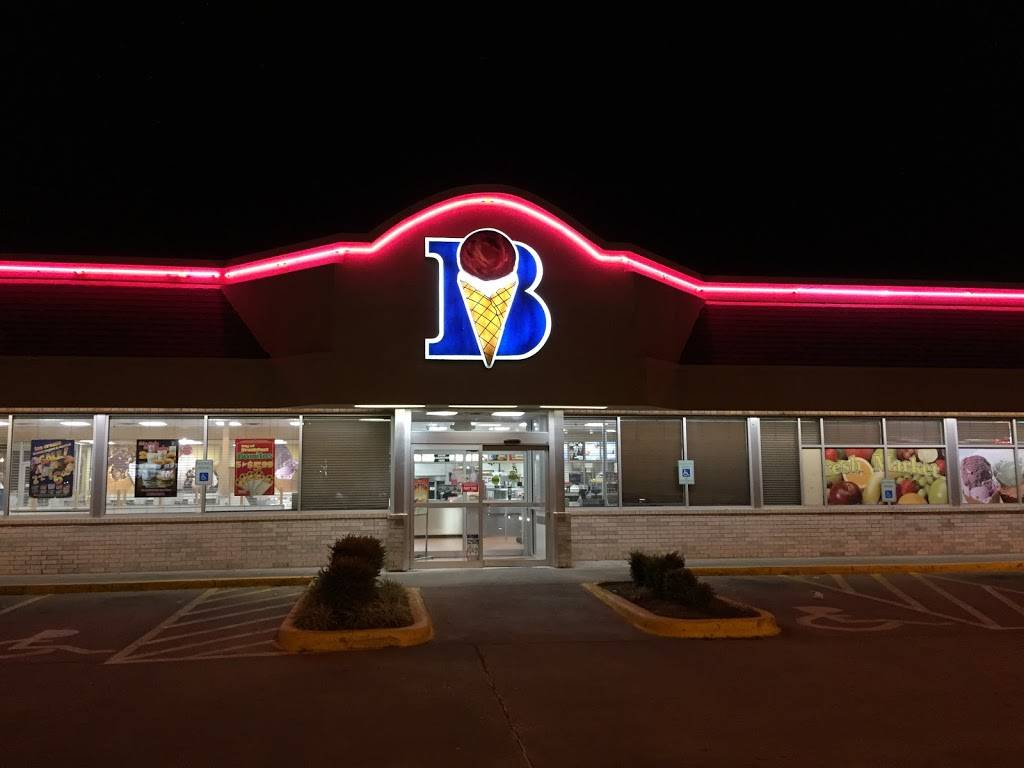 Braums Ice Cream & Burger Restaurant | restaurant | 400 W California St, Gainesville, TX 76240, USA | 9406650202 OR +1 940-665-0202