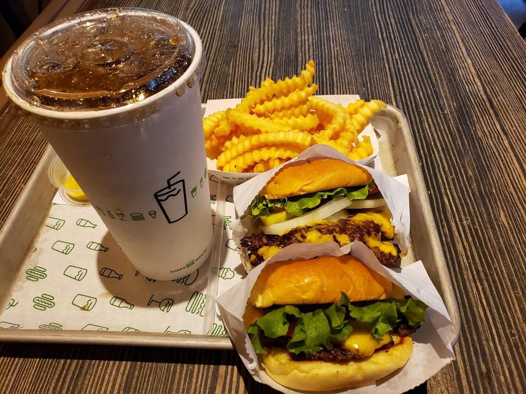 Shake Shack | restaurant | 2500 N Pearl St, Dallas, TX 75201, USA | 2149831023 OR +1 214-983-1023