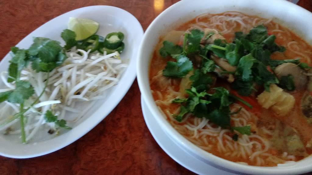 Ocean Pho | restaurant | 33527 Yucaipa Blvd, Yucaipa, CA 92399, USA | 9097973070 OR +1 909-797-3070