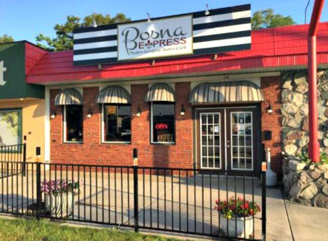 Bosna Express | restaurant | 128 28th St SW, Grand Rapids, MI 49548, USA | 6162499395 OR +1 616-249-9395