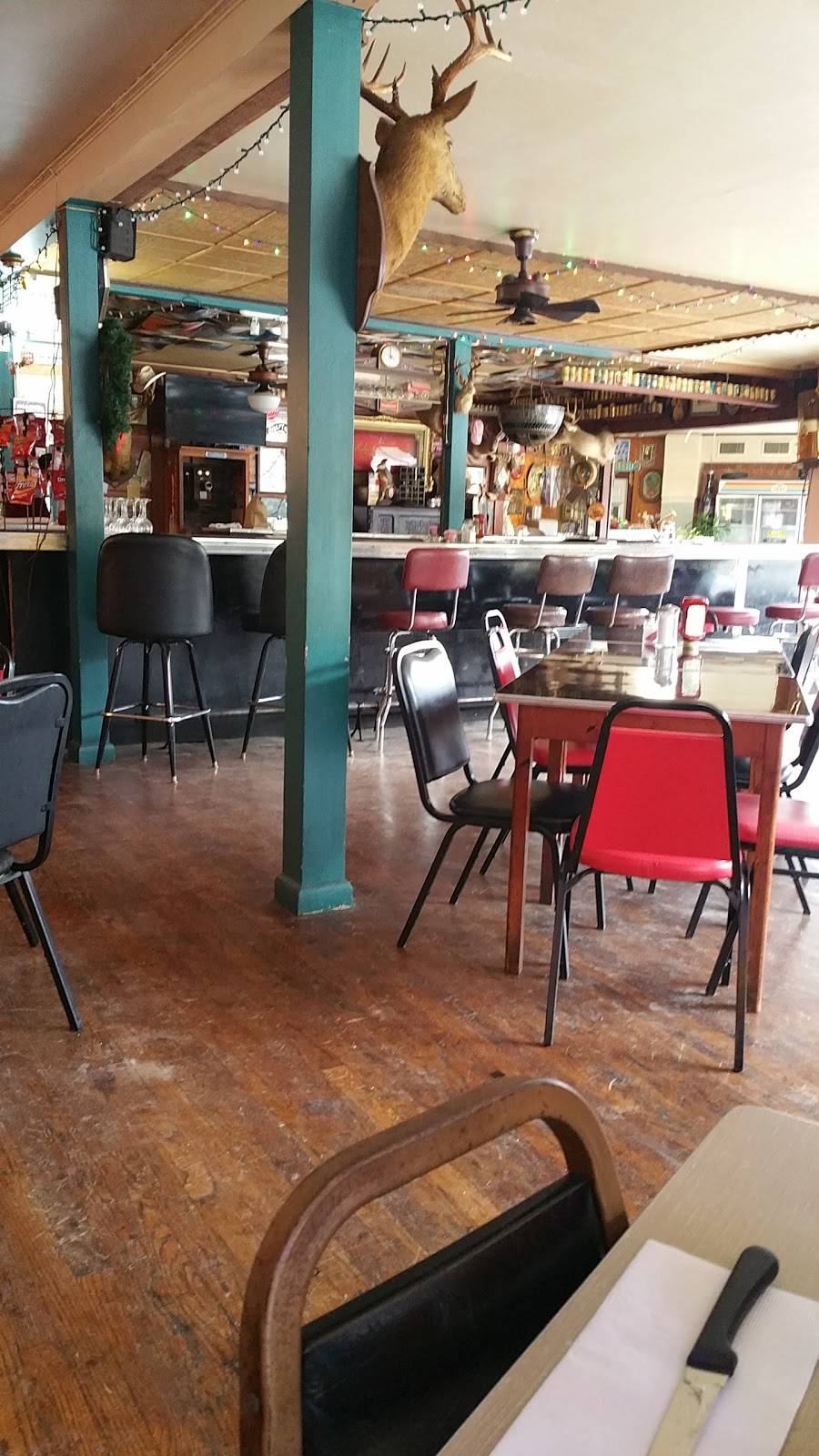 Adolphs Store | restaurant | 6795, 9389 PR 37, Lakehills, TX 78063, USA | 8307512240 OR +1 830-751-2240