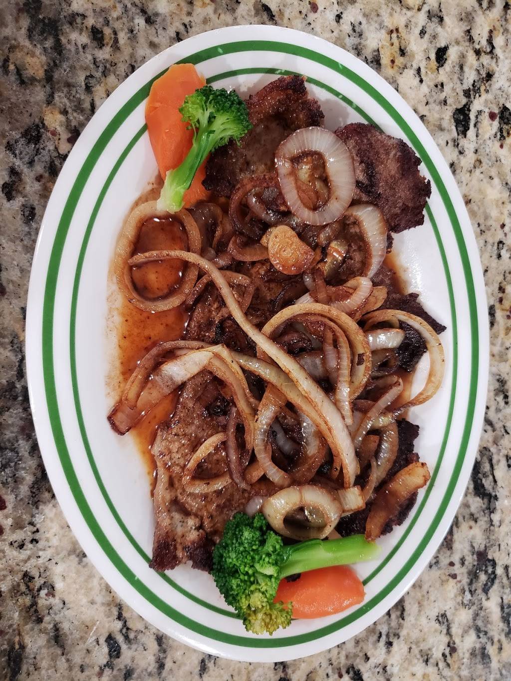 Majestic | restaurant | 709 E 187th St, Bronx, NY 10458, USA | 7186180032 OR +1 718-618-0032