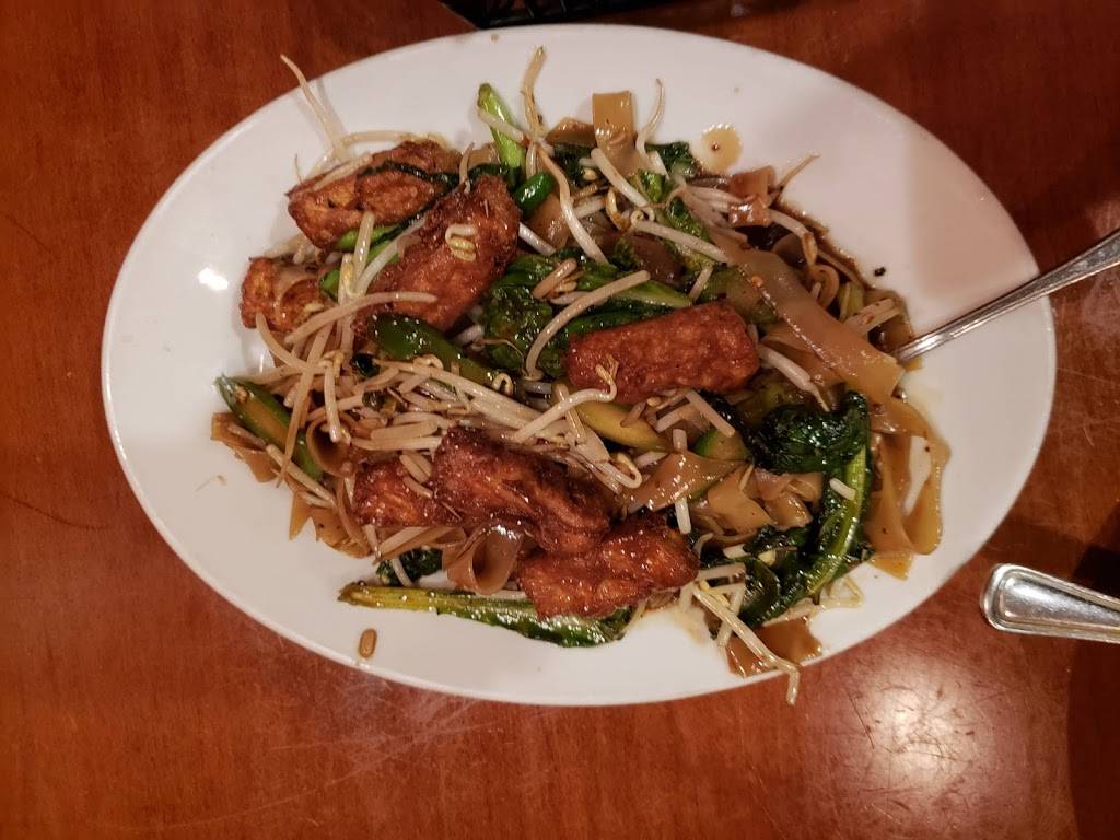 Sukhothai Restaurant | restaurant | 18101 Highwoods Preserve Pkwy, Tampa, FL 33647, USA | 8136152345 OR +1 813-615-2345