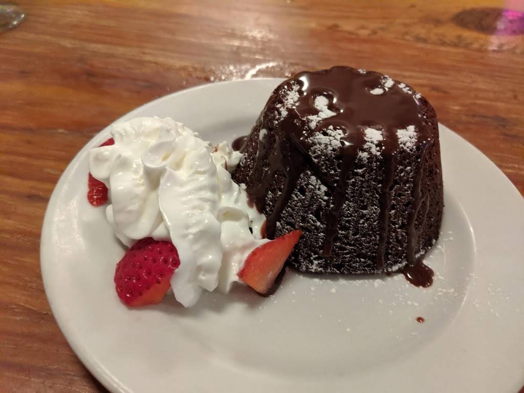 Colore Italian Restaurant & Pizzeria | restaurant | 2700 S Broadway, Englewood, CO 80113, USA | 3037614332 OR +1 303-761-4332