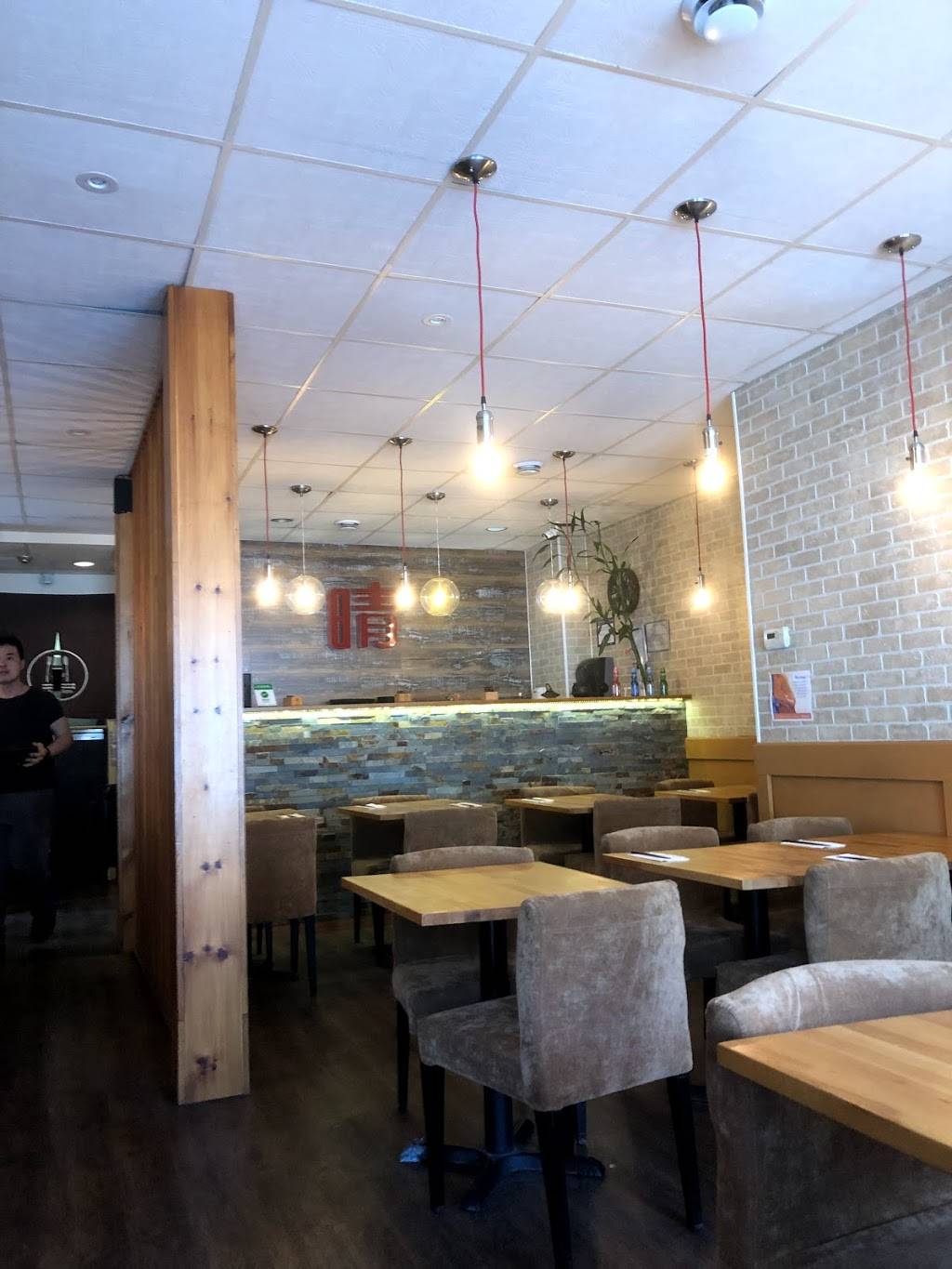 Chings Kitchen | restaurant | 641 Somerset St W, Ottawa, ON K1R 5K3, Canada | 6132336888 OR +1 613-233-6888