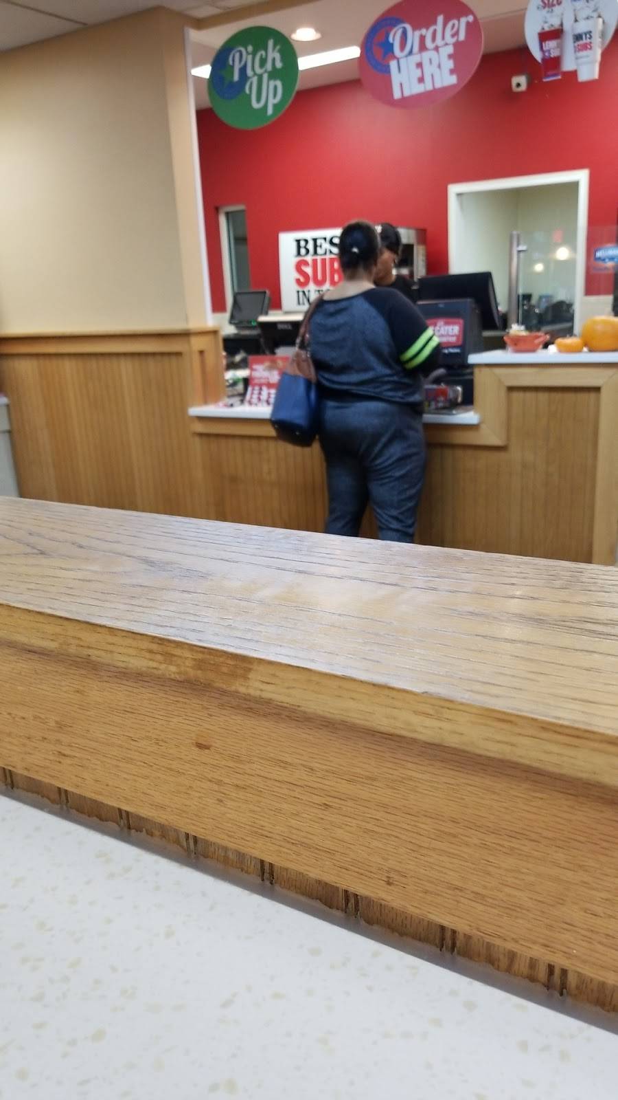 Lennys Grill & Subs | meal takeaway | 4740 Showcase Blvd, Memphis, TN 38118, USA | 9013684215 OR +1 901-368-4215