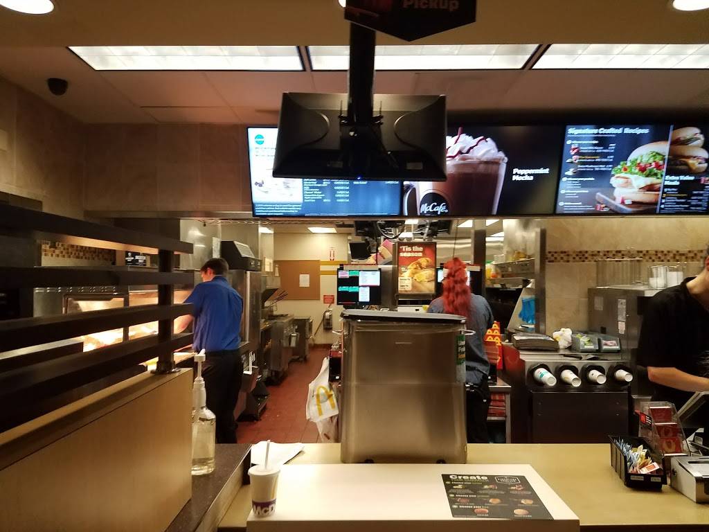 McDonalds | cafe | 5353 Northland Dr NE, Grand Rapids, MI 49525, USA | 6163610313 OR +1 616-361-0313
